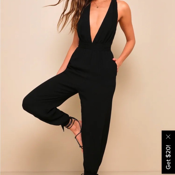 Olive green convertible halter jumpsuit - Picture 3 of 6